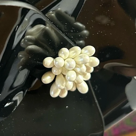 ***New****Tory Burch Perfect Black Flower Jelly Sandals - Picture 12 of 15